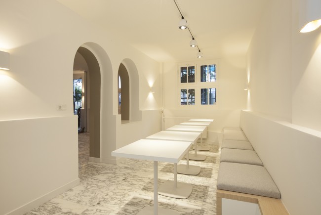 阿姆斯特丹著名博物館廣場室內(nèi)欣賞